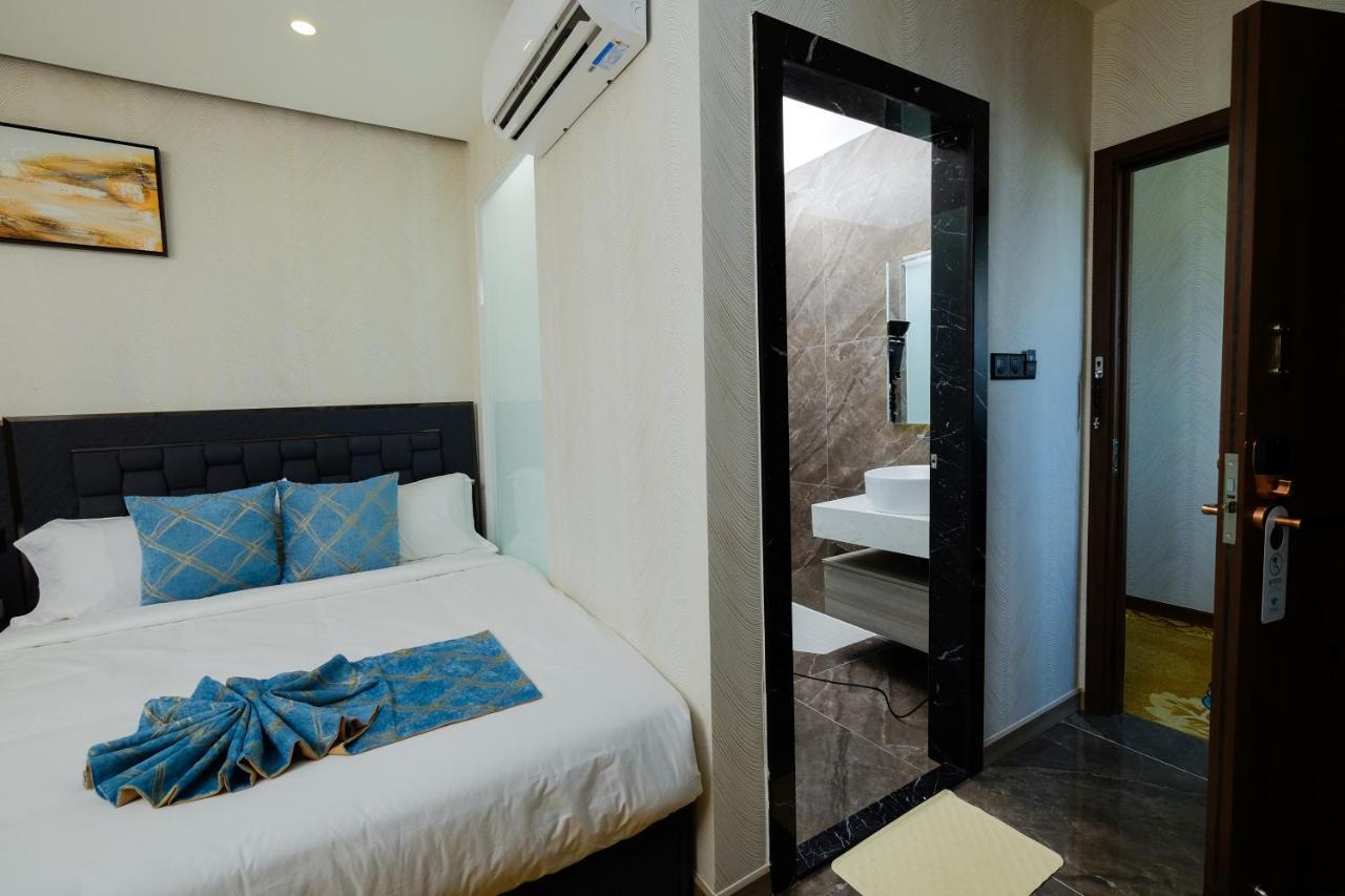 Diamond Hotel Thu Dau Mot Esterno foto
